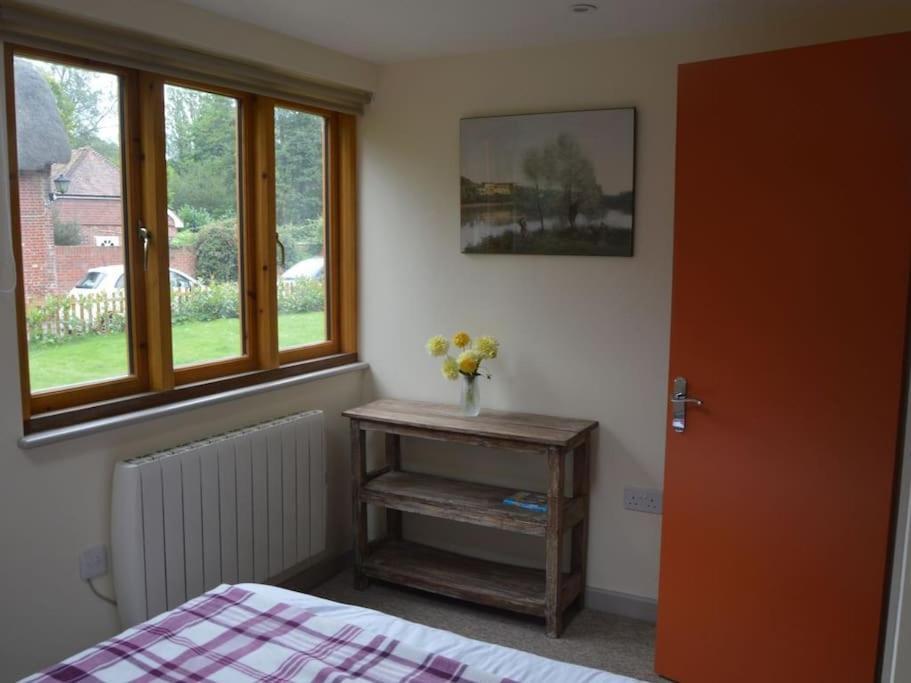 The Potting Shed Sopley Holiday home Christchurch (Dorset)
